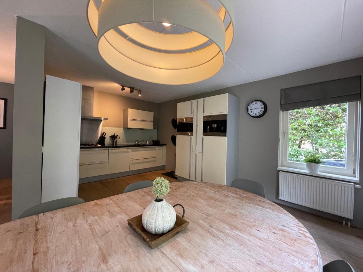 Villa Calma Rust Ruimte Luxe Inclusief Private Jacuzzi Zeewolde Exterior photo